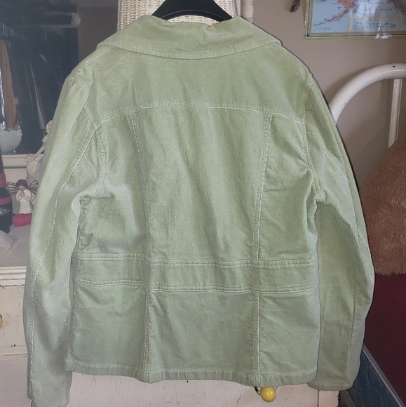 Jacket - Picture 3 of 5